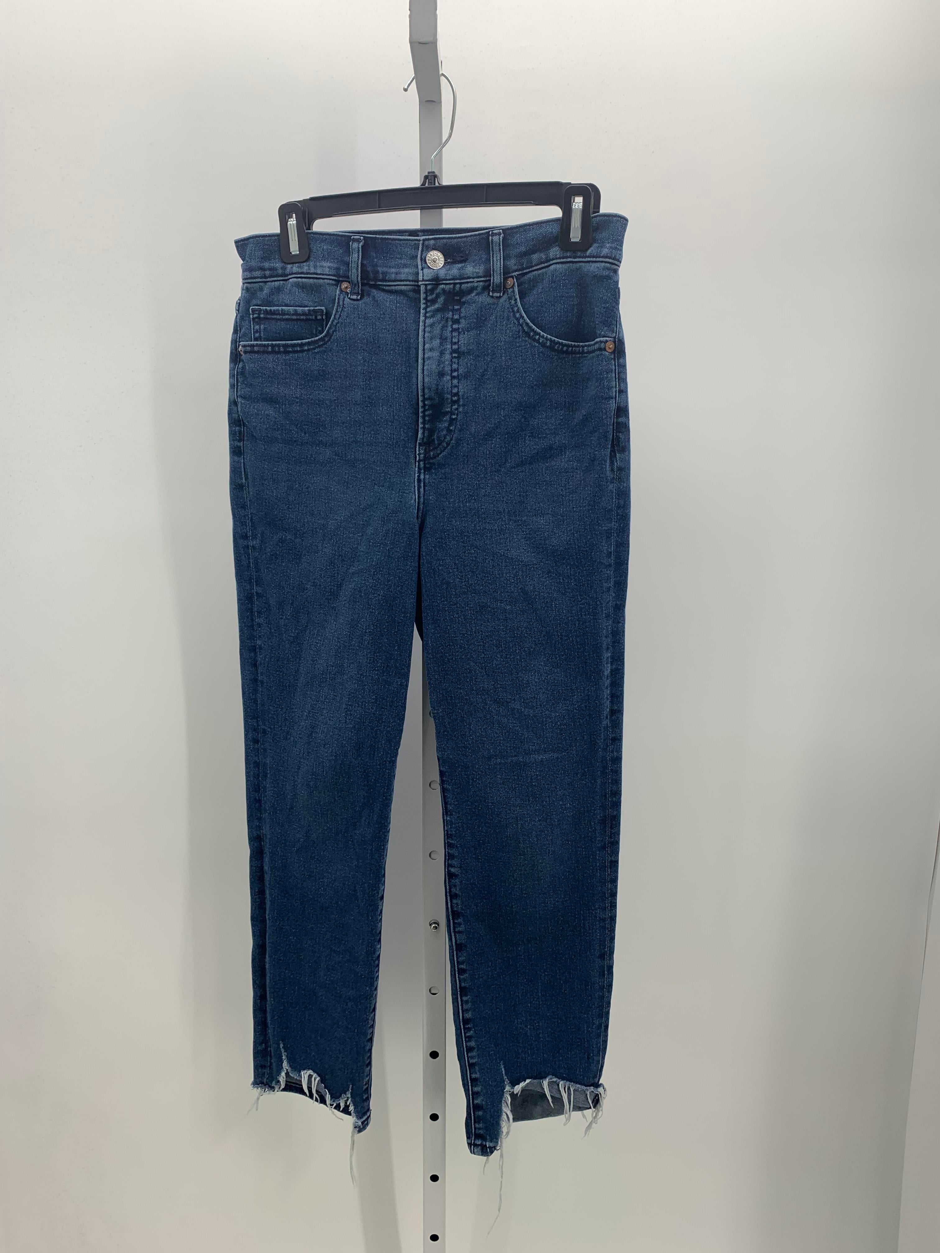 Express Size 4 Misses Cropped Jeans