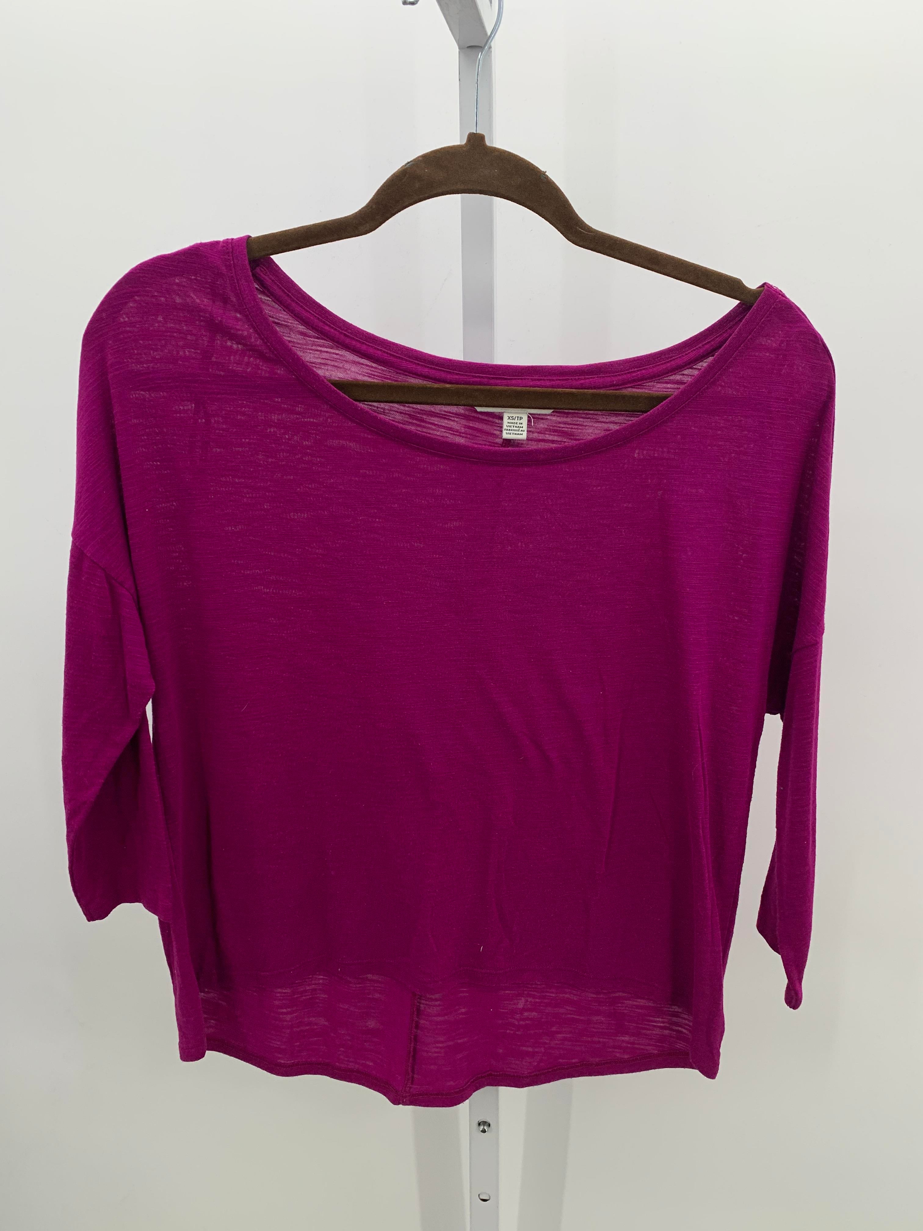 American Eagle Size X Small Juniors 3/4 Sleeve Shirt