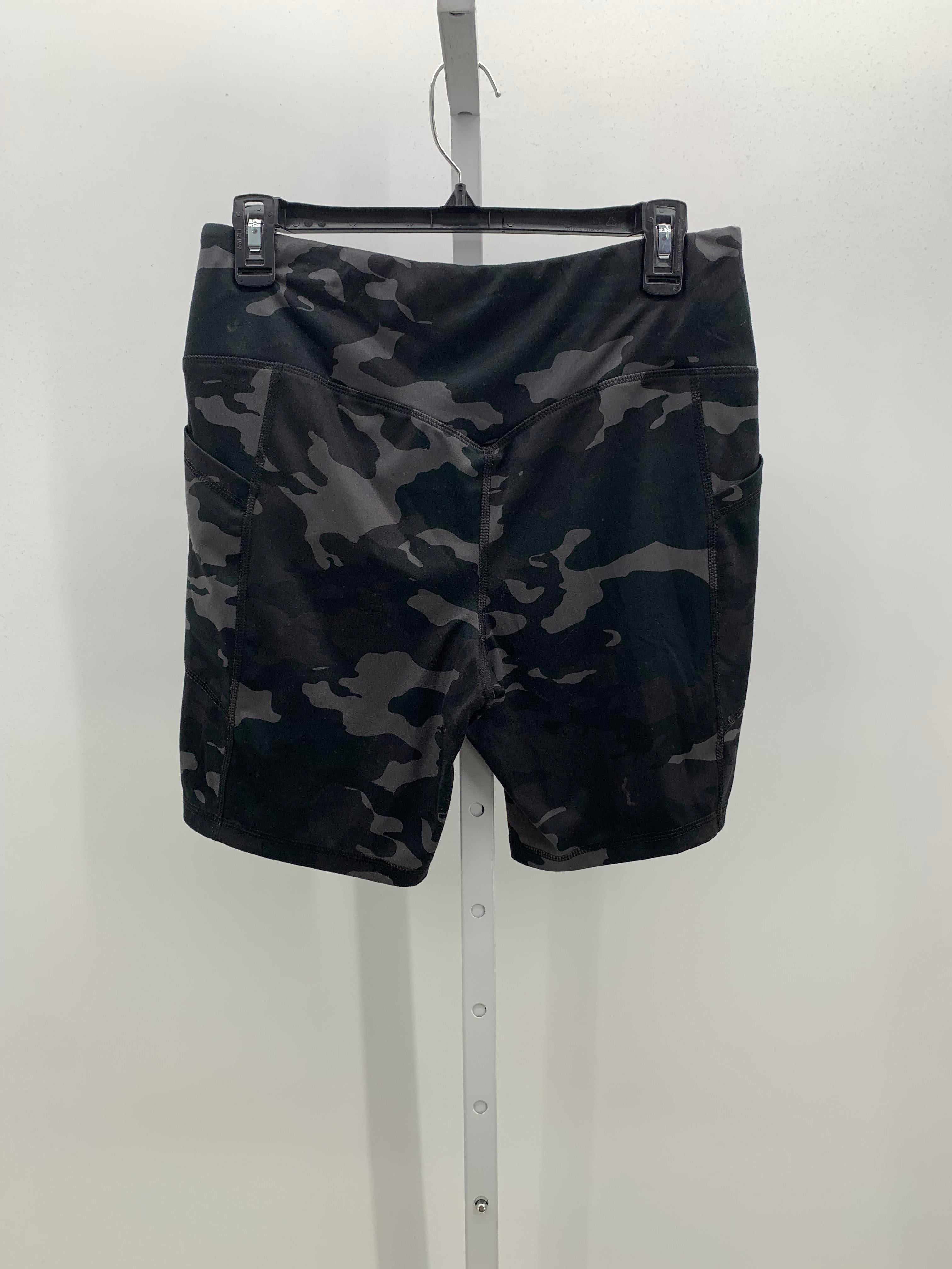 Avia Size Large Misses Shorts