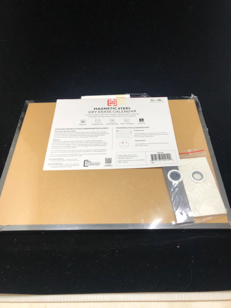 NWT MAGNETIC STEEL DRY ERASE CALENDAR.