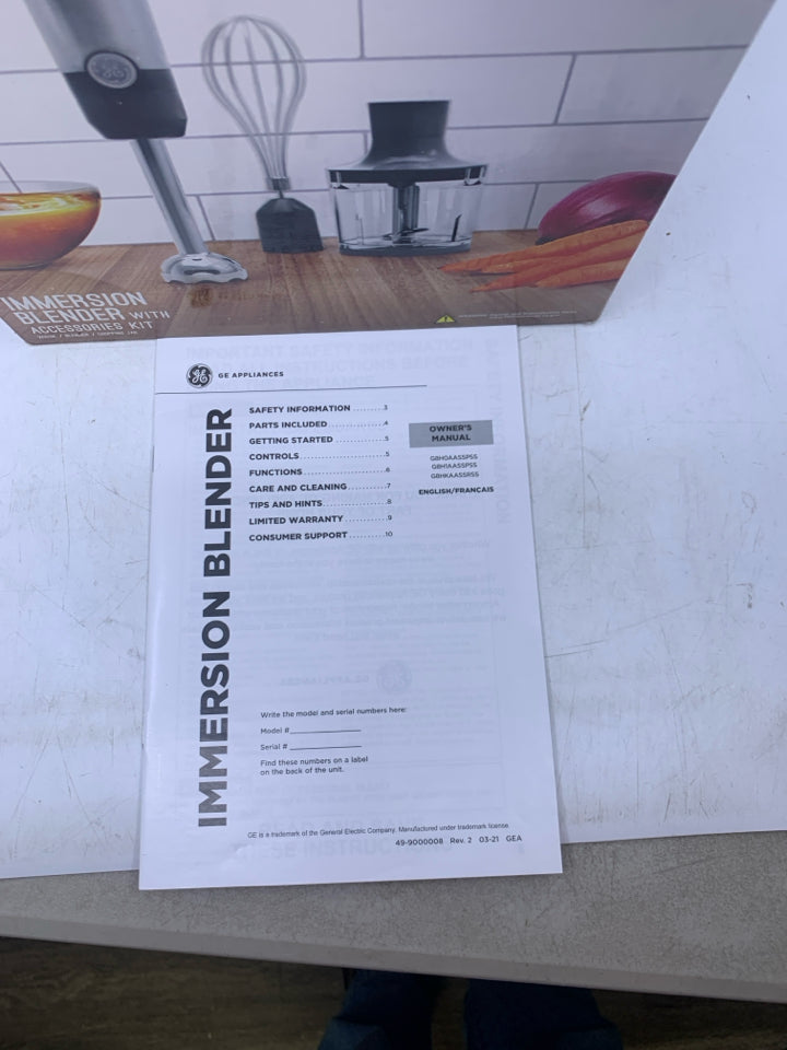NIB GE IMMERSION BLENDER.