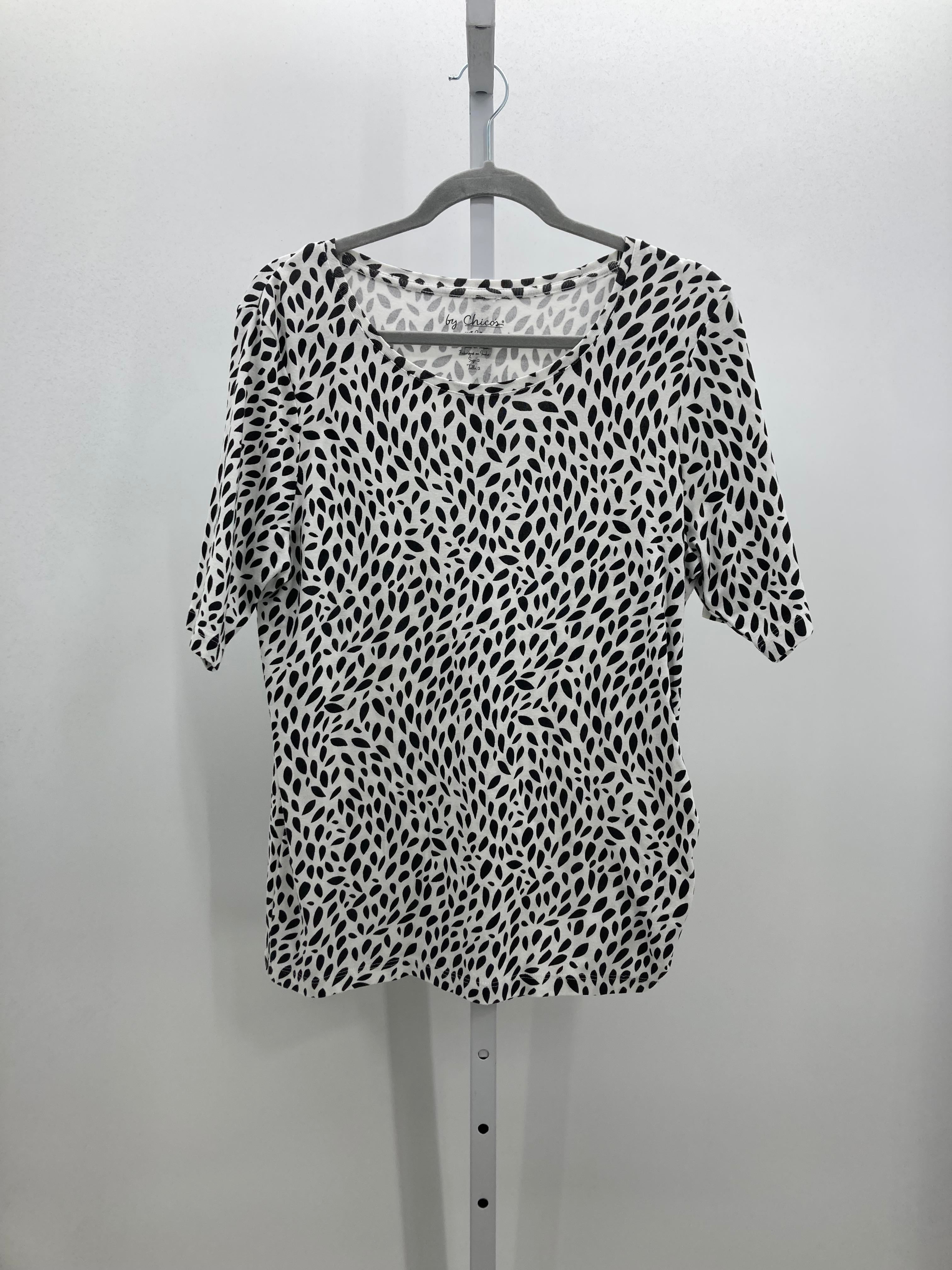 Chico's Size Medium Misses Short Sleeve Shirt