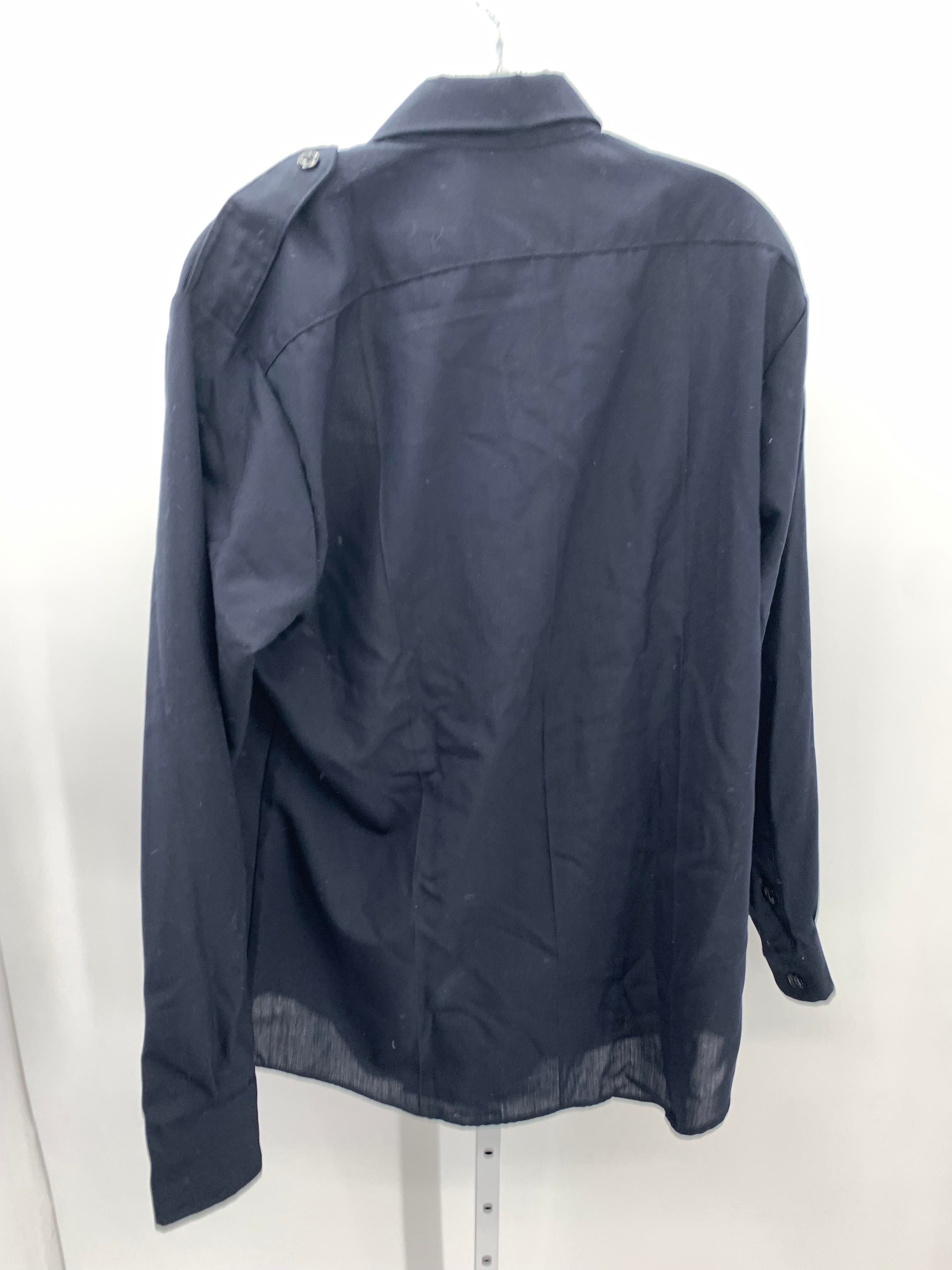 BUTTON DOWN SHIRT.