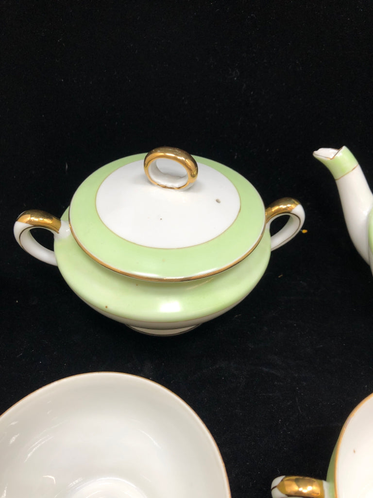 15PC VTG TEA SET SRV FOR 6.