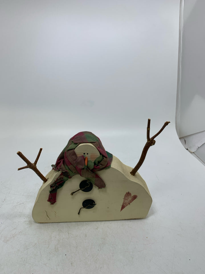 PRIMITIVE STYLE WOOD SNOWMAN W/ PLAID SCARF WRAPPED AROUND HEAD.