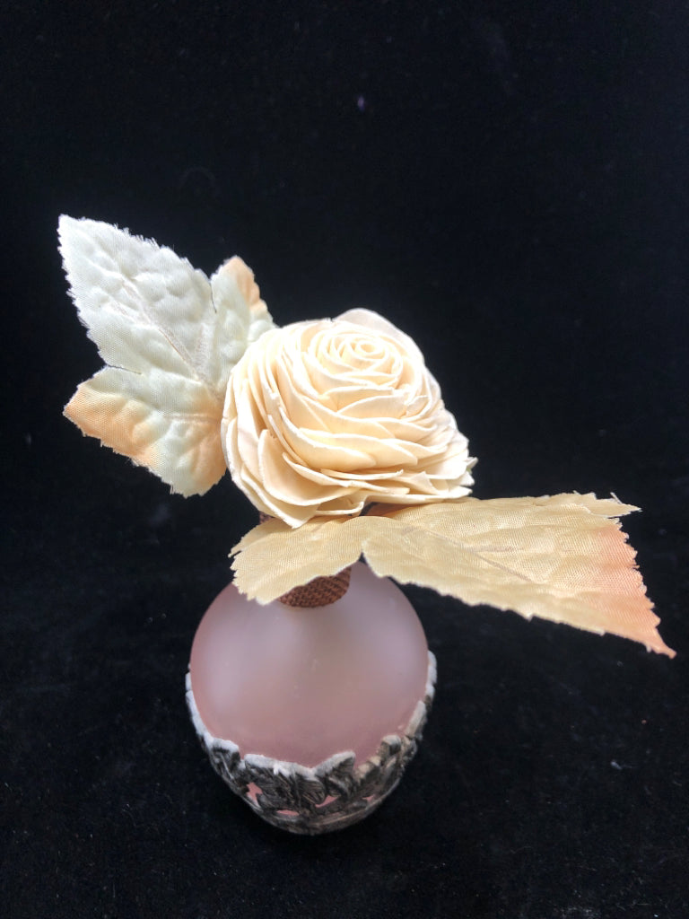 METAL DETAILED PINK FROSTED VASE W/FOAM LEAVES & FLORALS.