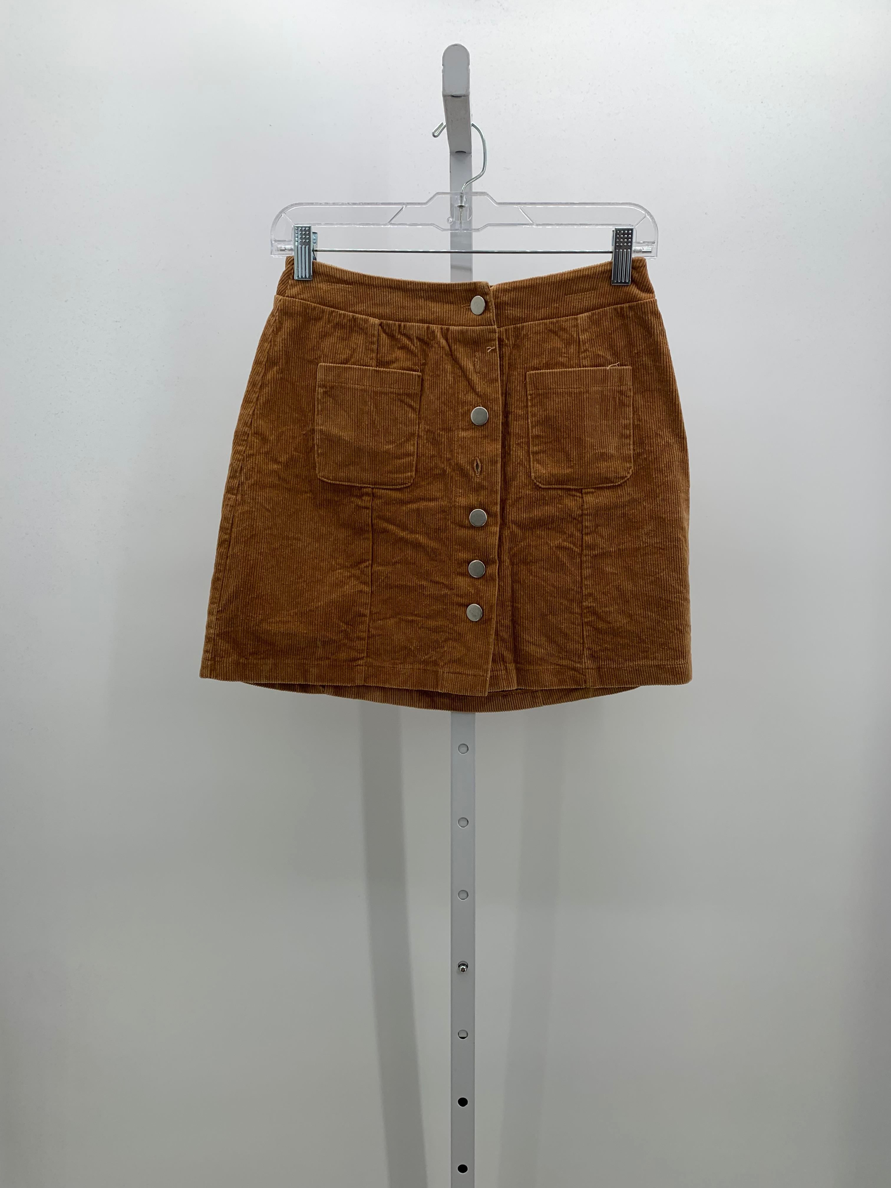 Charlotte Russe Size Medium Juniors Skirt