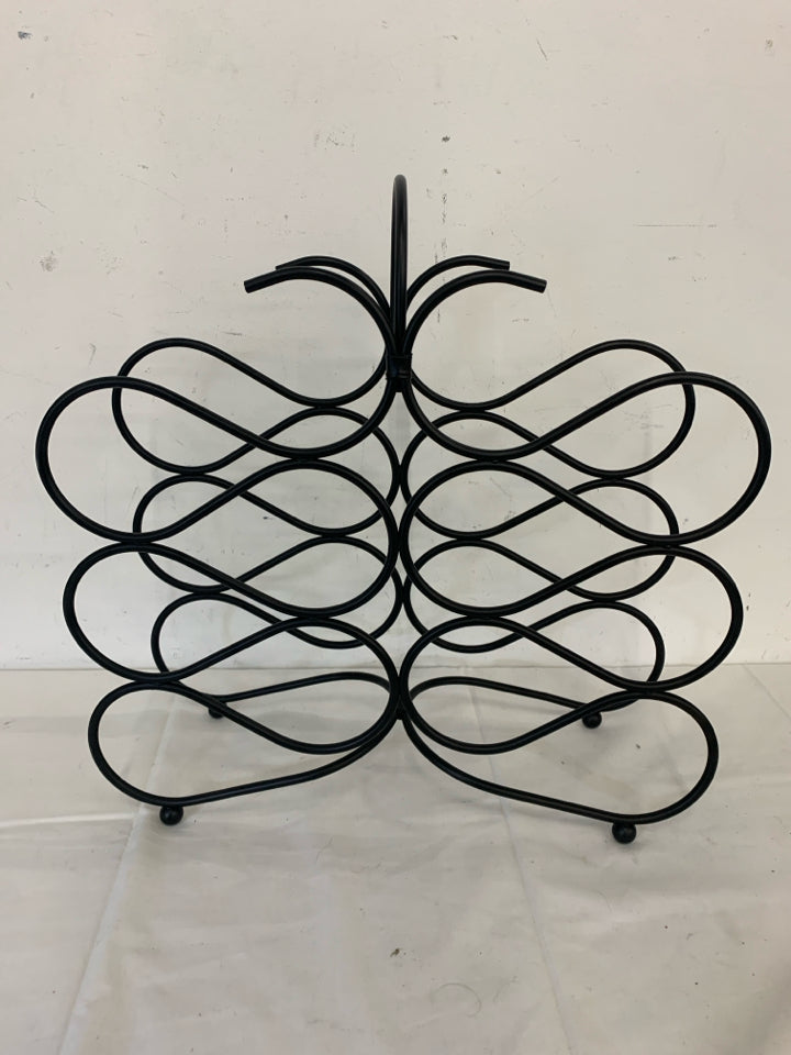 BLACK METAL WINE RACK 10 SLOT.