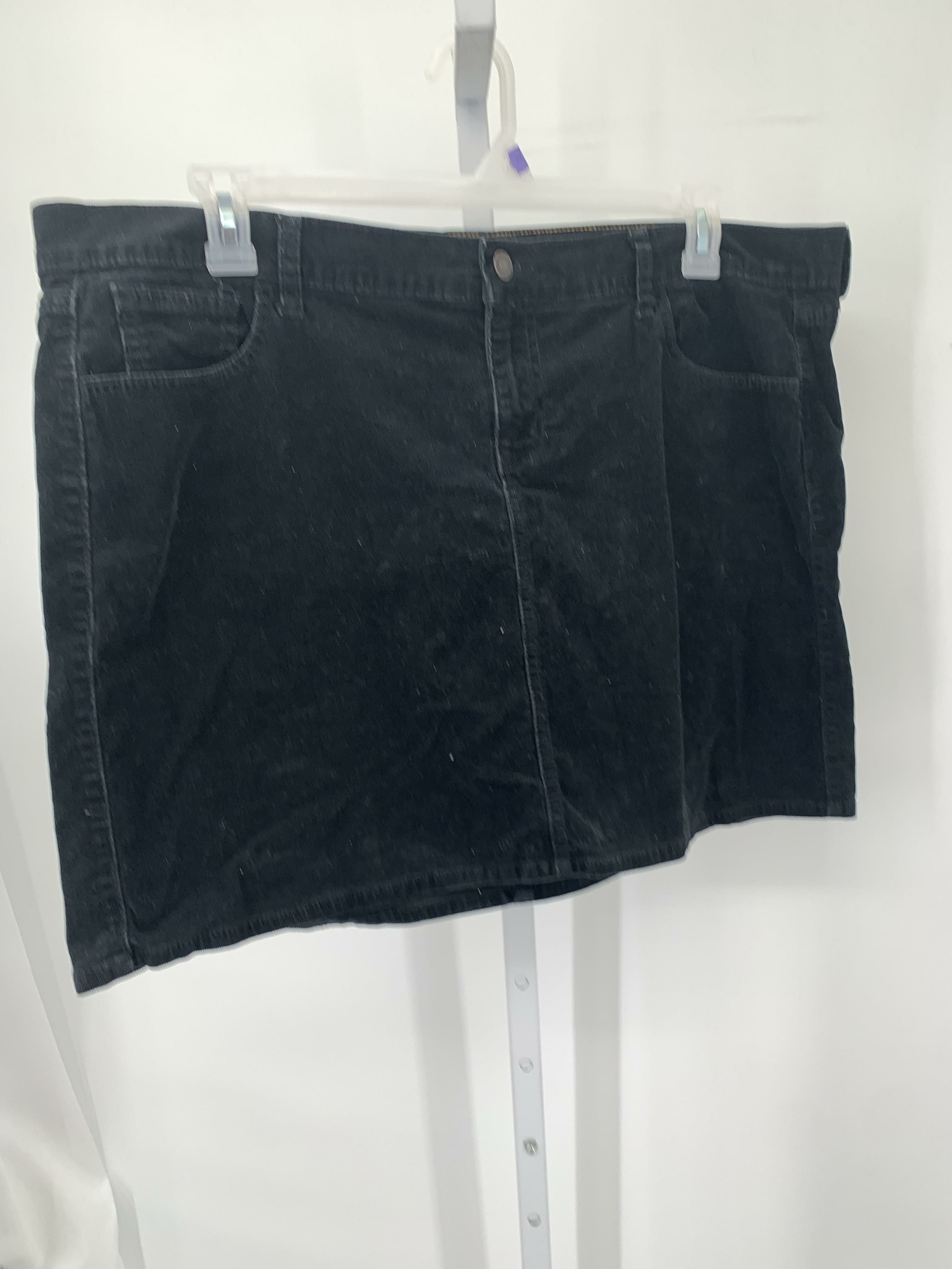 Old Navy Size 18 Misses Skirt
