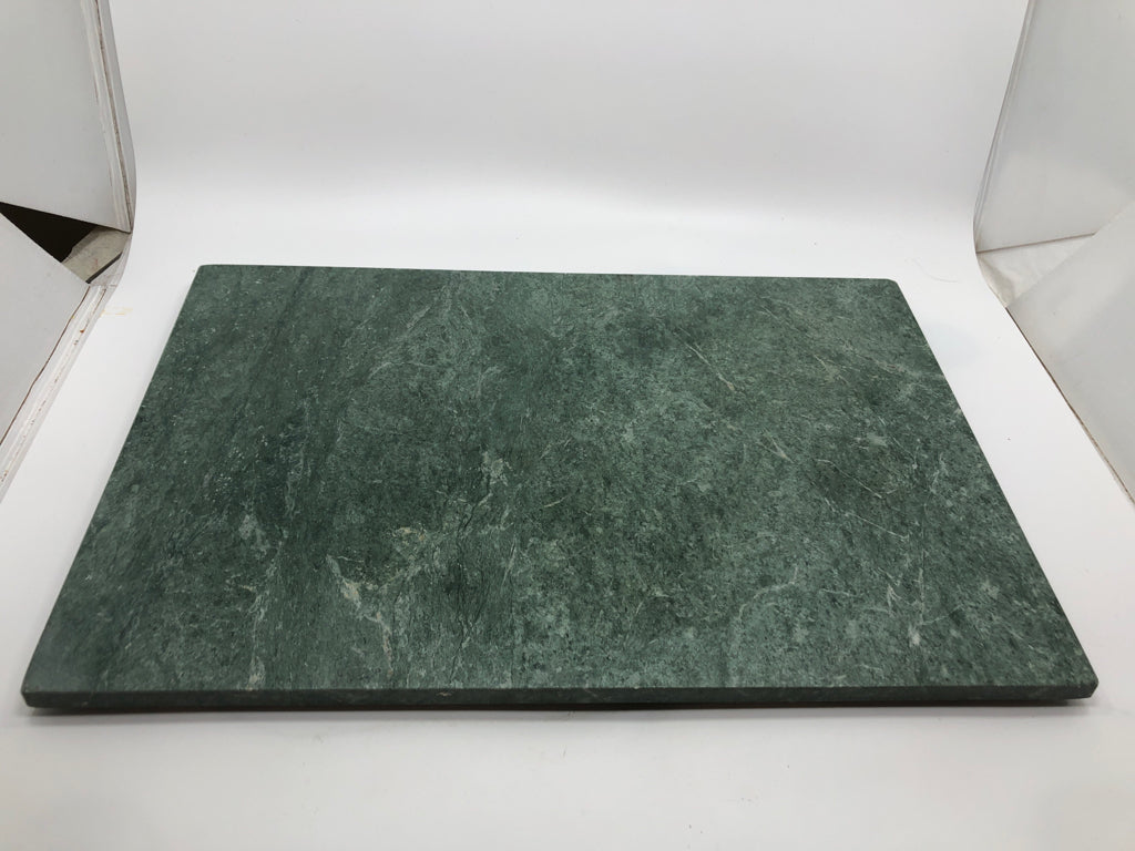 HEAVY GREEN MARBLE BOARD.