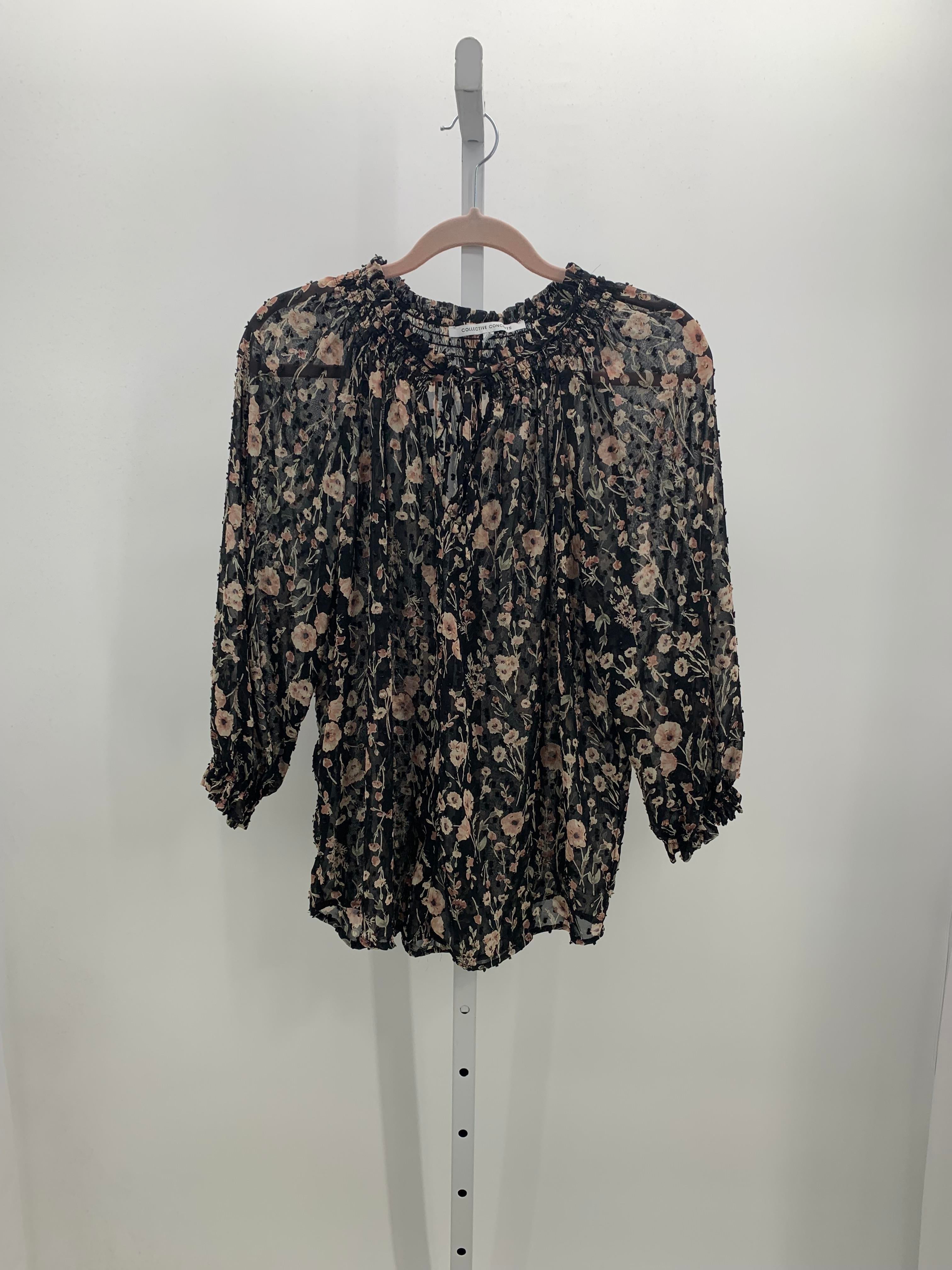 Size Large Misses 3/4 Sleeve Shirt