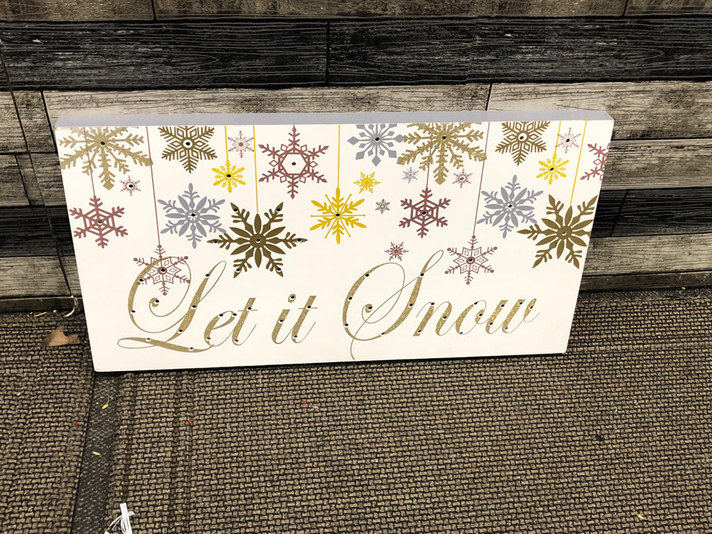 LET IT SNOW LIGHT UP WALL ART W/GOLD+SILVER SNOWFLAKES.