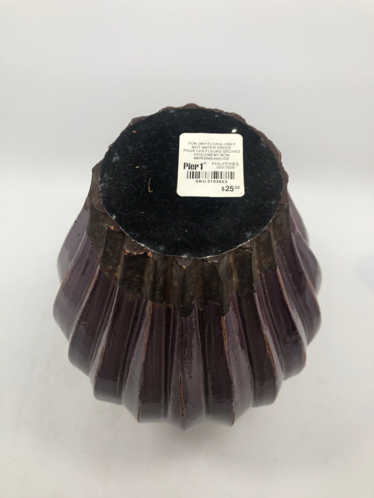PURPLE RIBBED HEAVY POTTERY VASE.