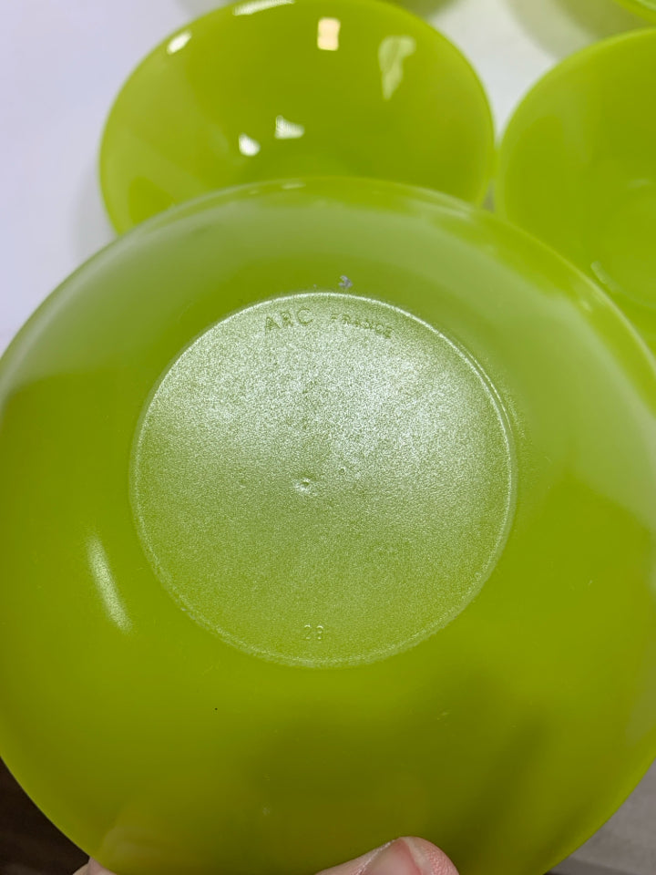 5 VTG LIME GREEN GLASS CEREAL BOWLS ARC FRANCE.