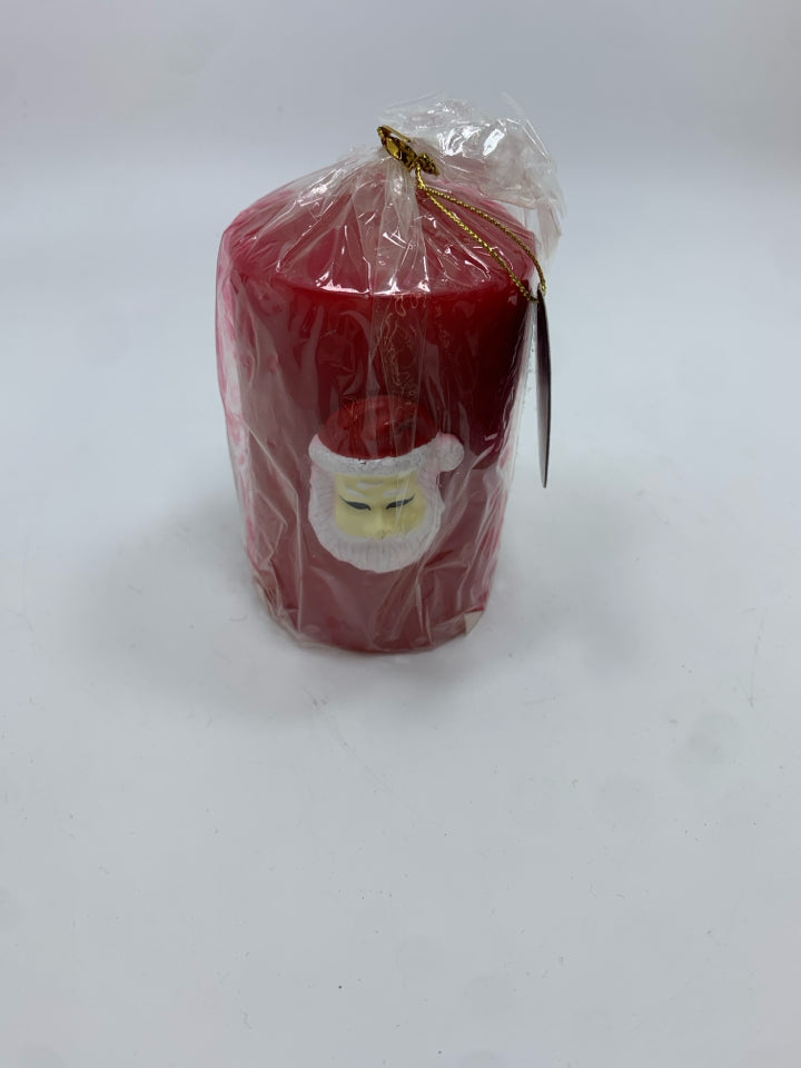 NWT SANTA CANDLE.