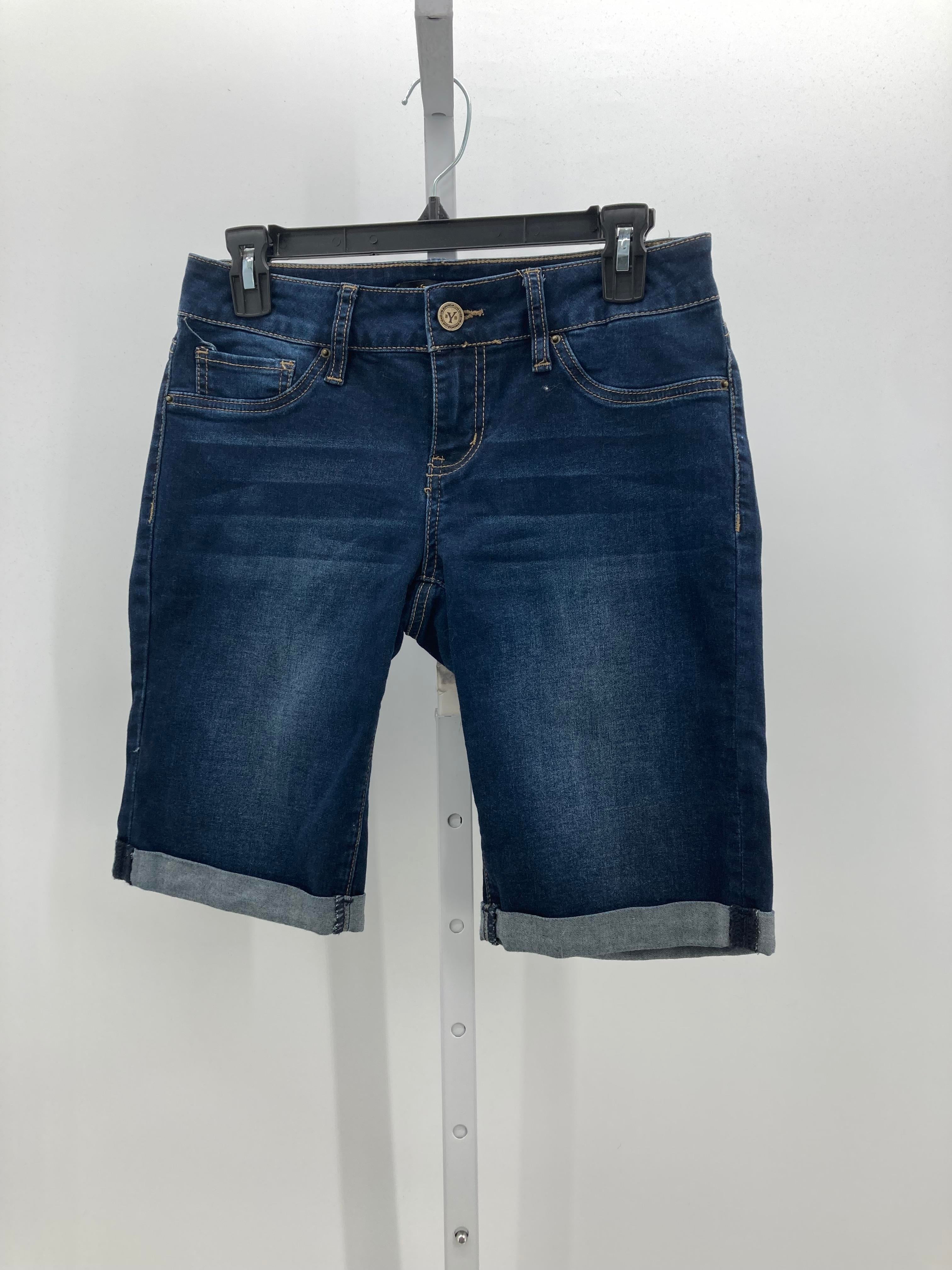YMI Size 9 Juniors Shorts