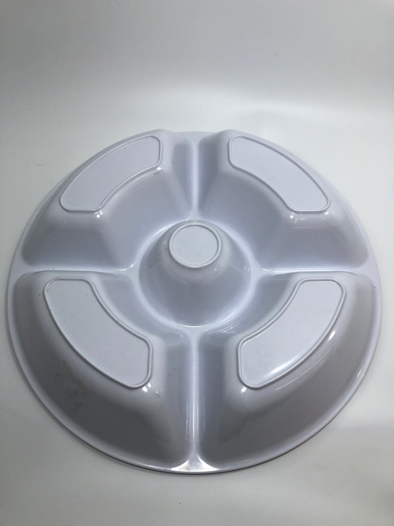 MULTI-PATTERNED DIVIDED MELAMINE SERVING DISH.