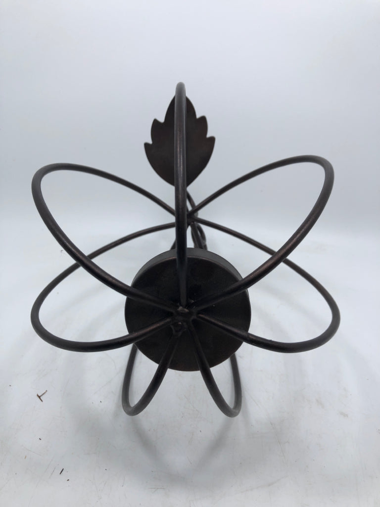 BROWN METAL CAGE PUMPKIN TEA LIGHT HOLDER.