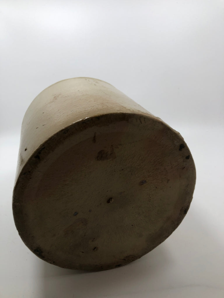 VTG 2-TONE BROWN POTTERY JUG.