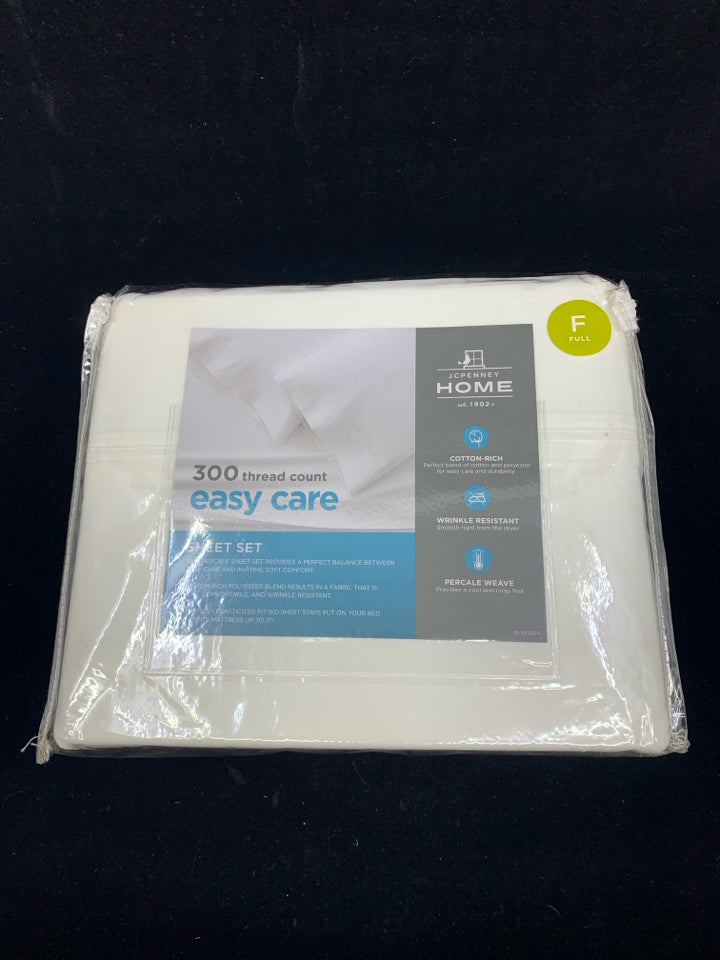 NIP WHITE FULL SIZED SHEET SET.