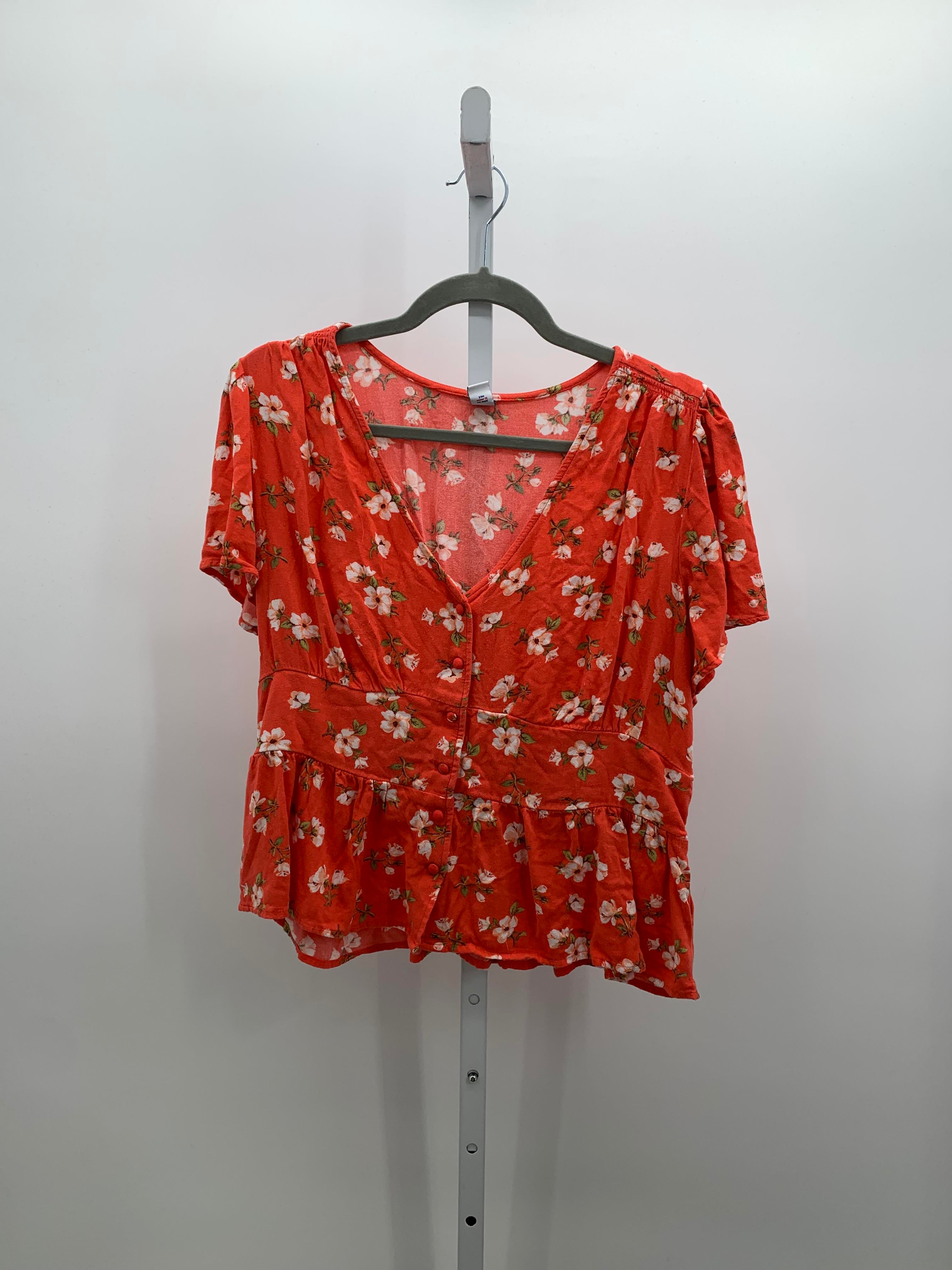 Old Navy Size Extra Large Misses Short Sleeve Shirt