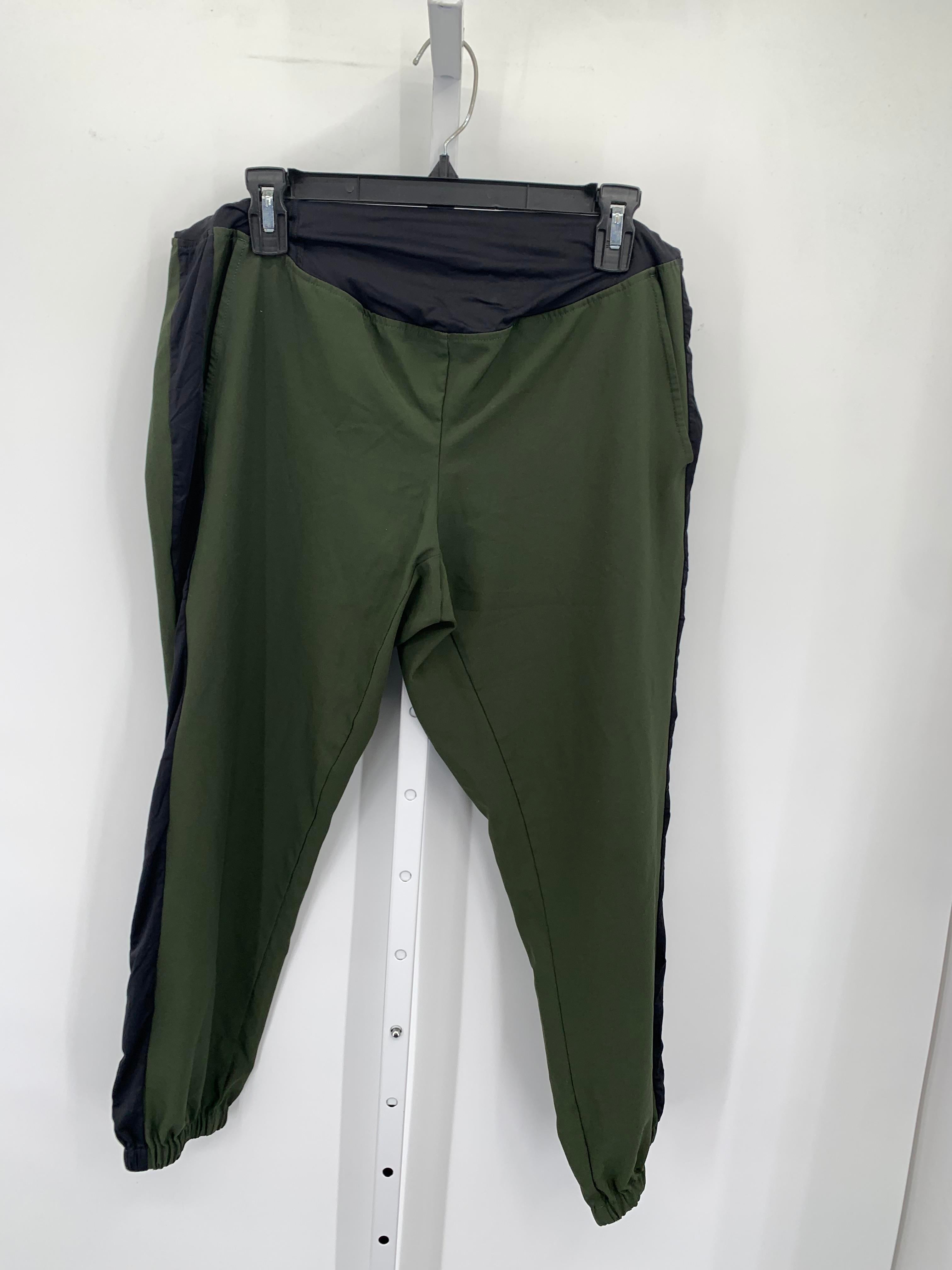 Isabel Green Size Medium Maternity Pants