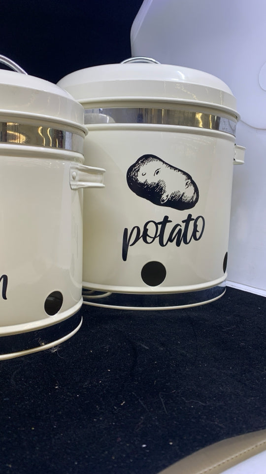 3PC VEGGIE CANISTER-POTATO, ONION, GARLIC.