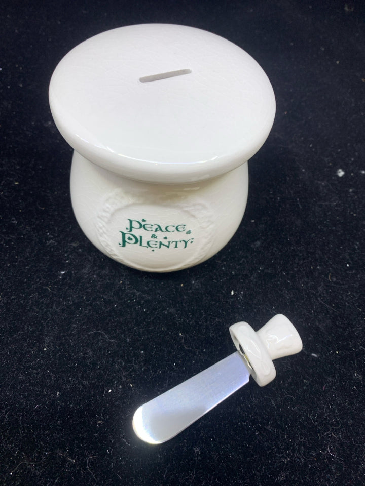 3PC PEACE PLENTY SMALL JAR W LID AND SPREADER.