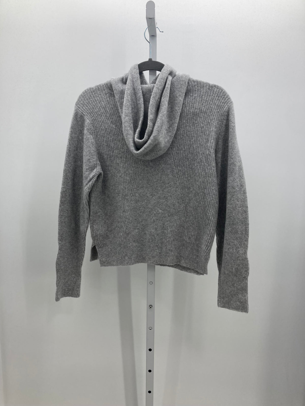 Time and Tru Size Small Misses Long Slv Sweater