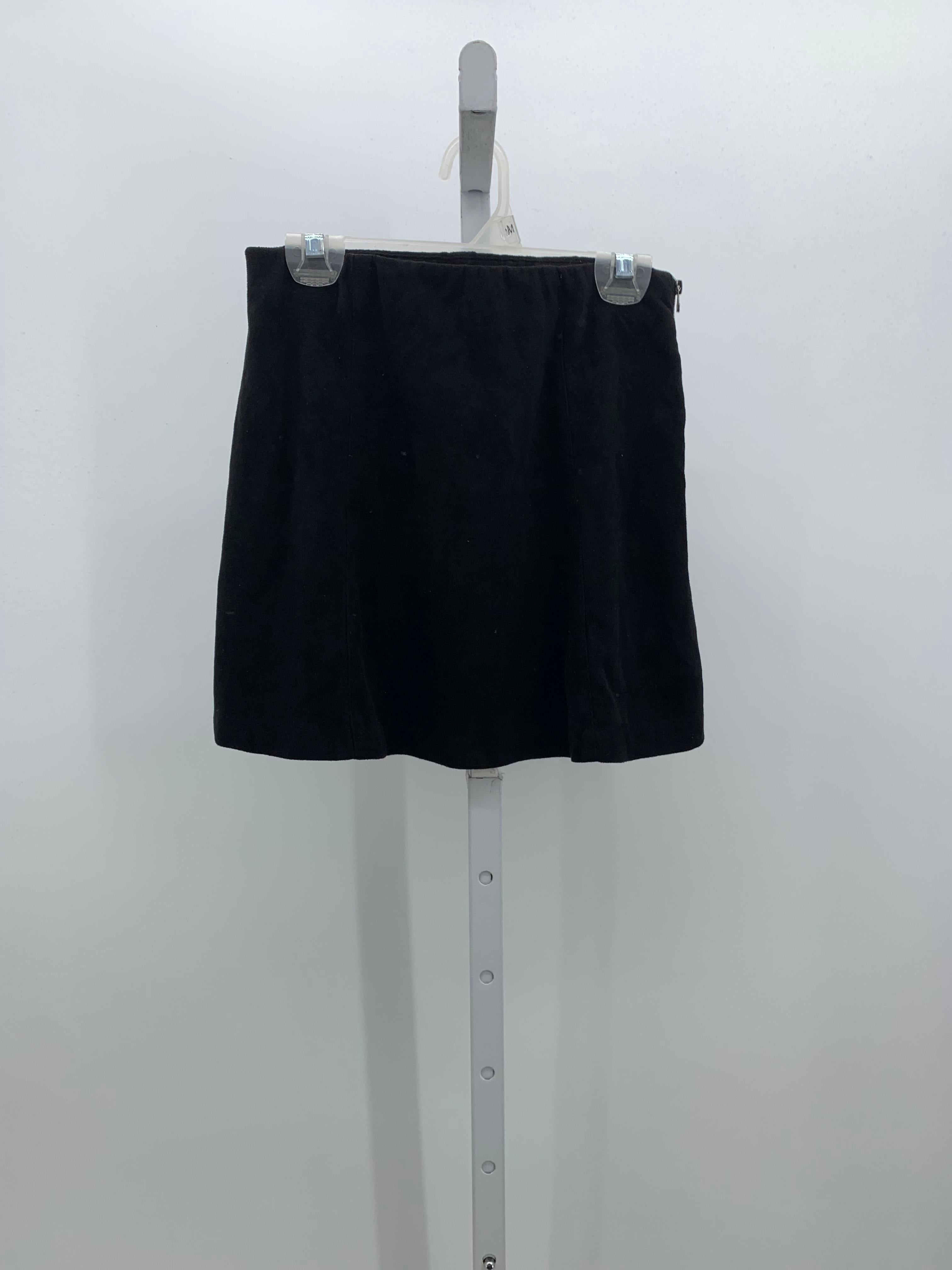 Size Medium Juniors Skirt