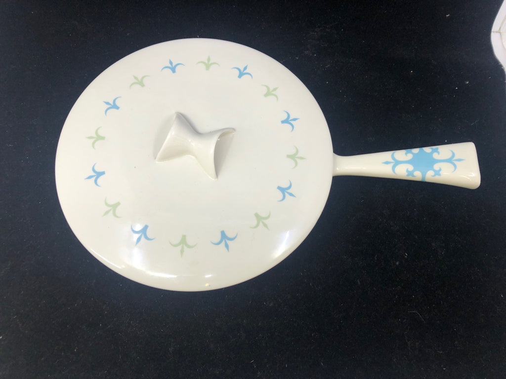 VTG CERAMIC SKILLET PAN W/LID.