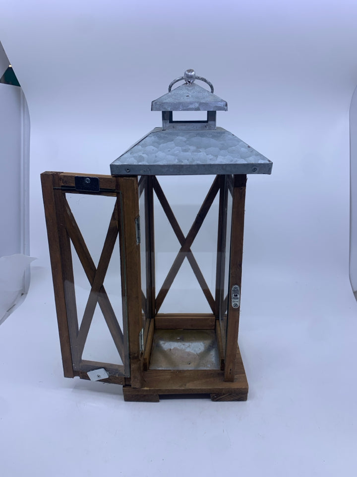 WOOD+GLASS RUSTIC LANTERN W/ GALVANIZED ROOF.