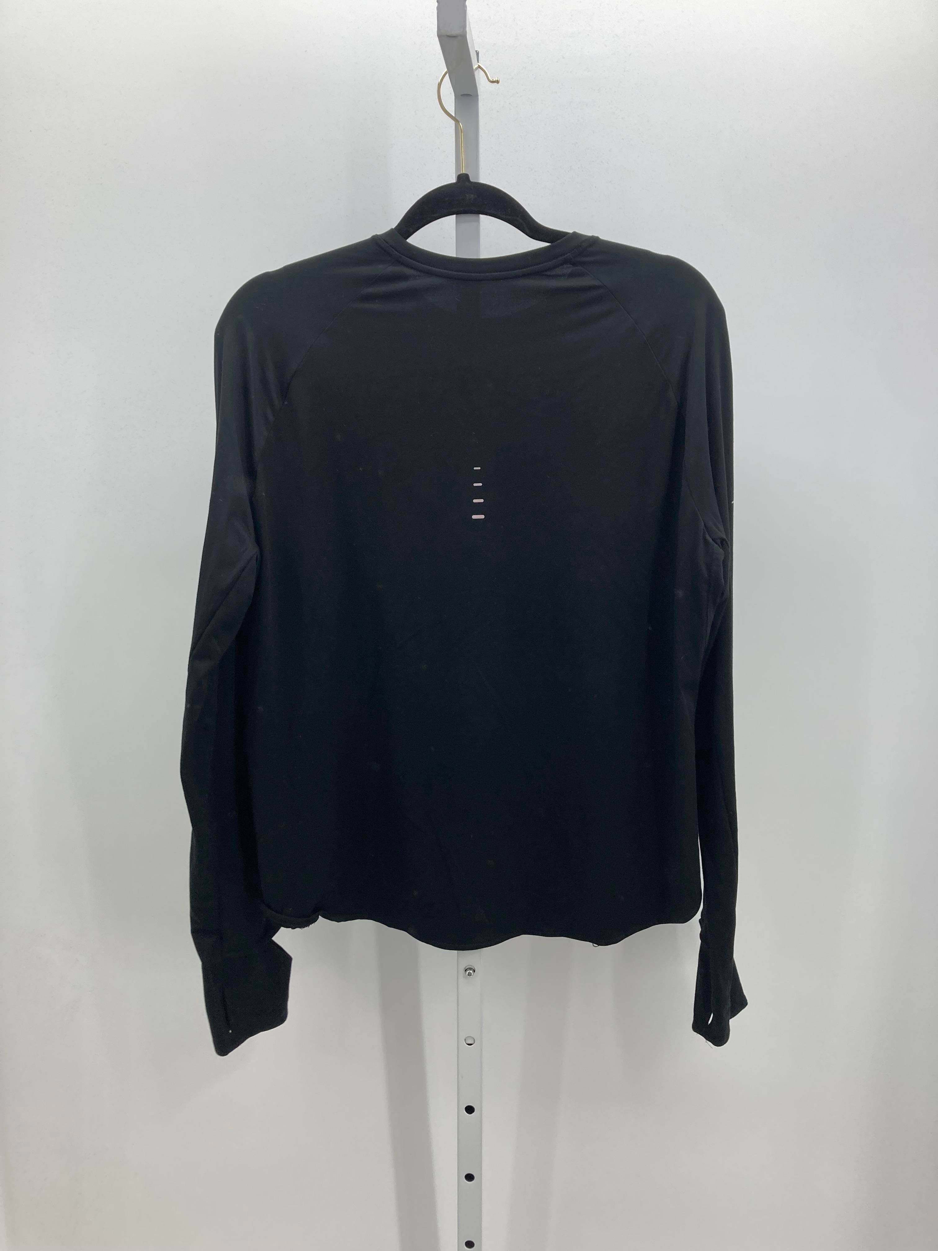 Nike Size Extra Large Misses Long Sleeve Shirt