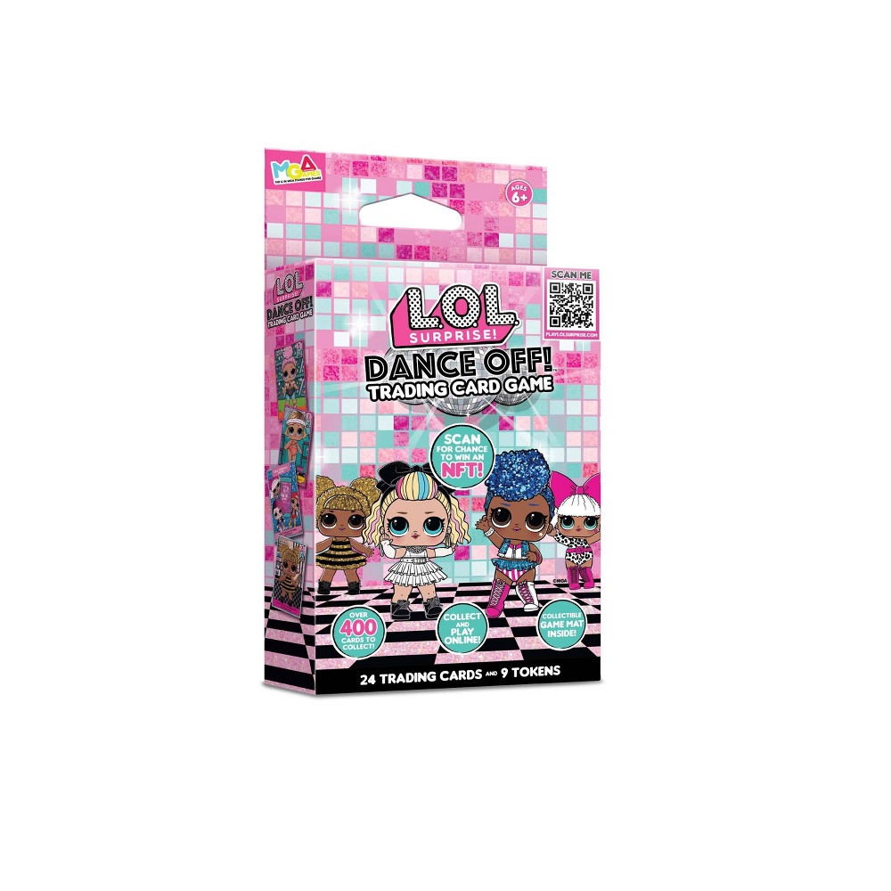 Set of 24 Trading Cards with 9 Tokens Mga L.