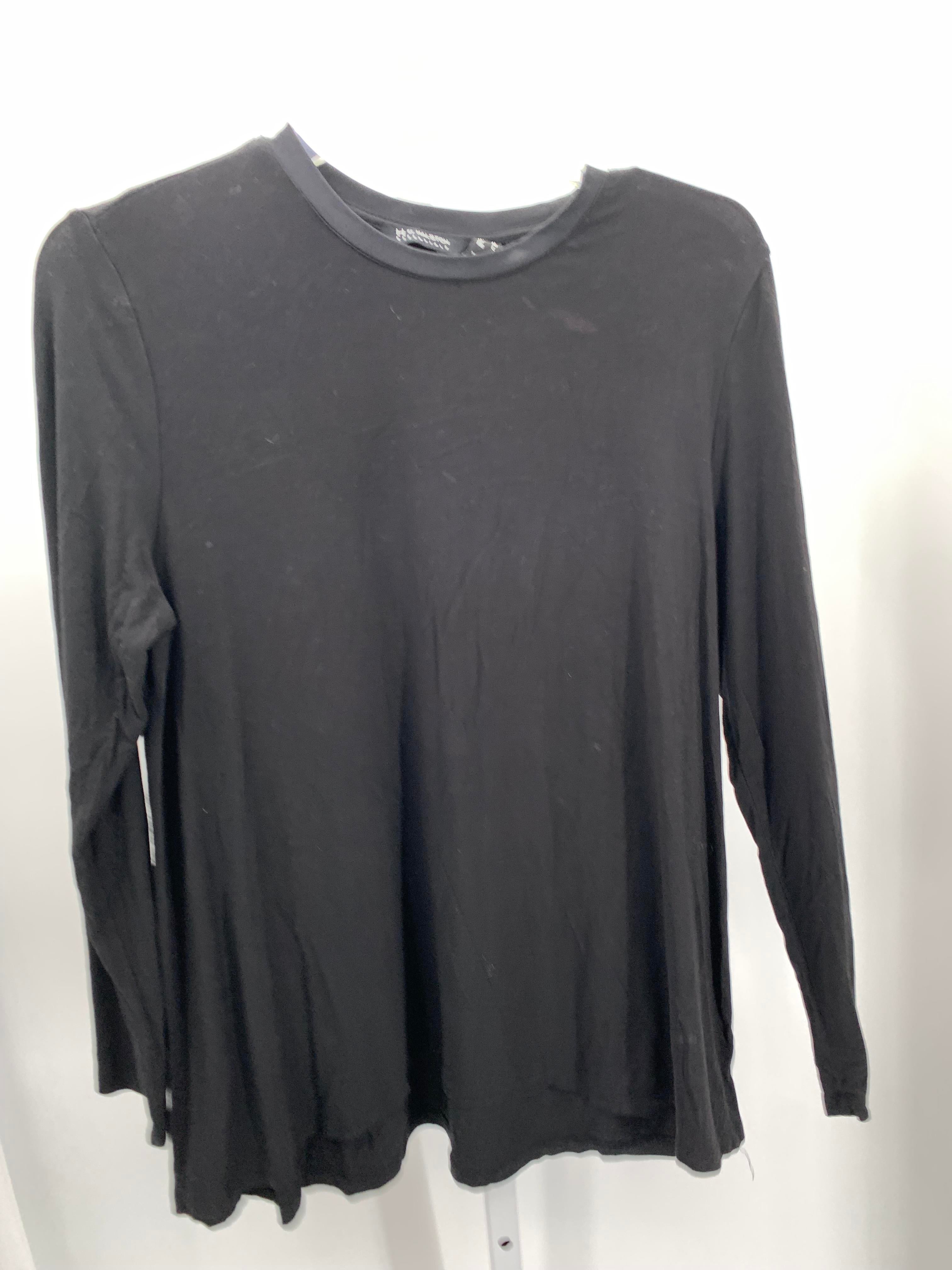 Halston Size Medium Misses Long Sleeve Shirt