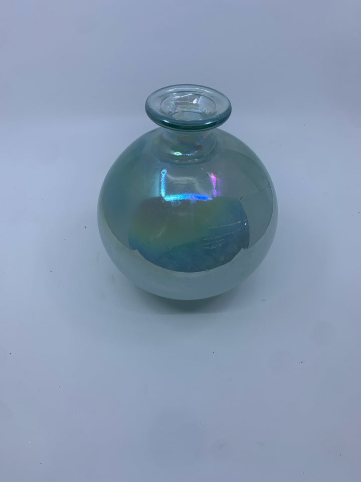 IRIDESCENT BULB VASE.