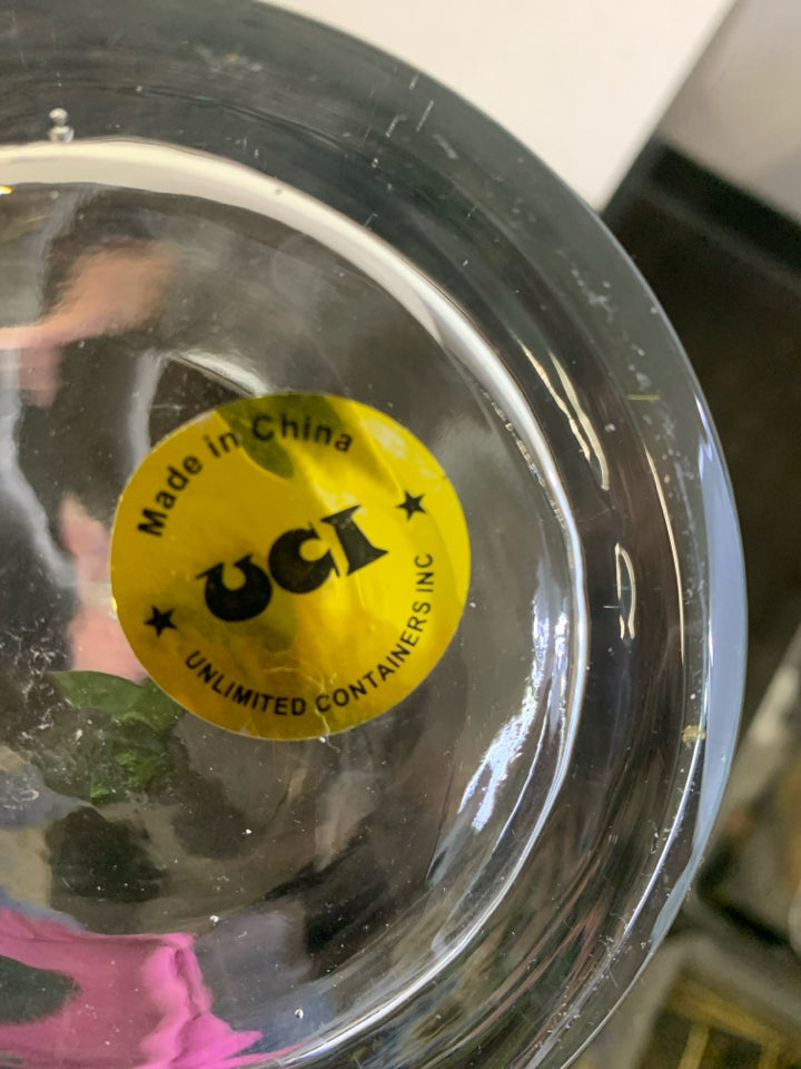 TALL GLASS VASE UCI.