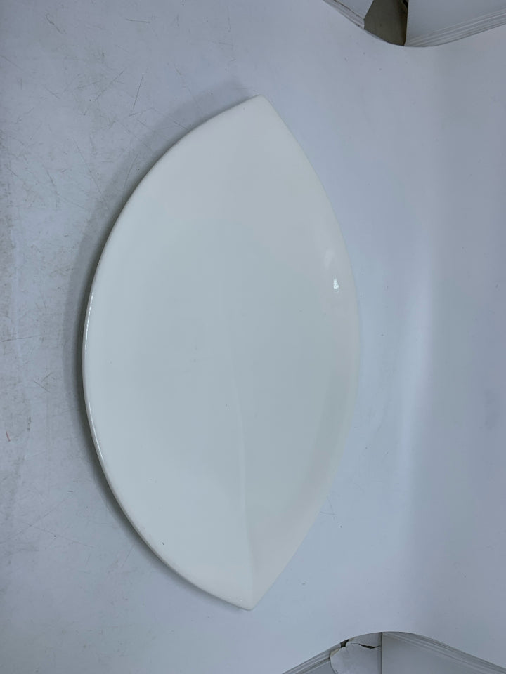 OVAL SERVING PLATTER W/ SHARP CORNERS PORCELAIN.