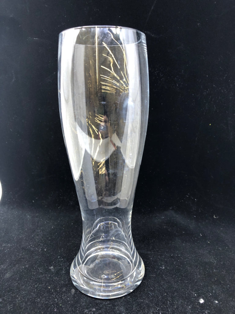 TALL CYLINDER VASE.