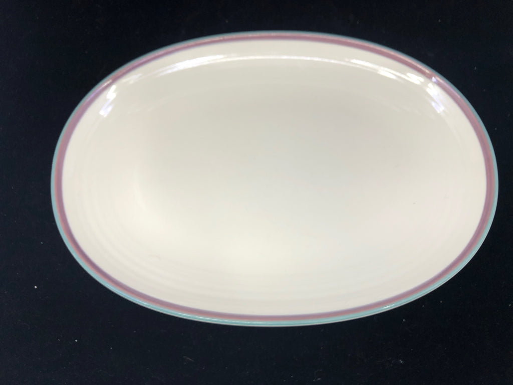 GREEN AND PURPLE PFALTZGRAFF OVAL PLATTER.