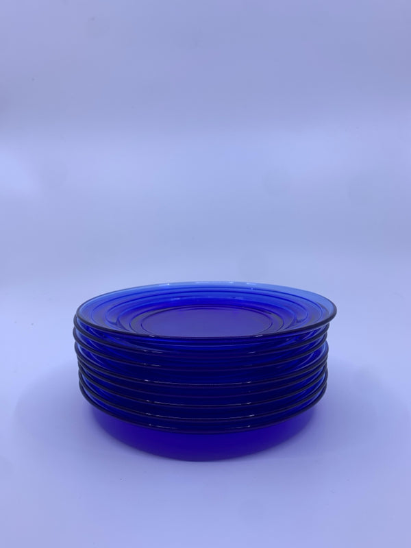 8 COBALT BLUE LUNCH PLATES.