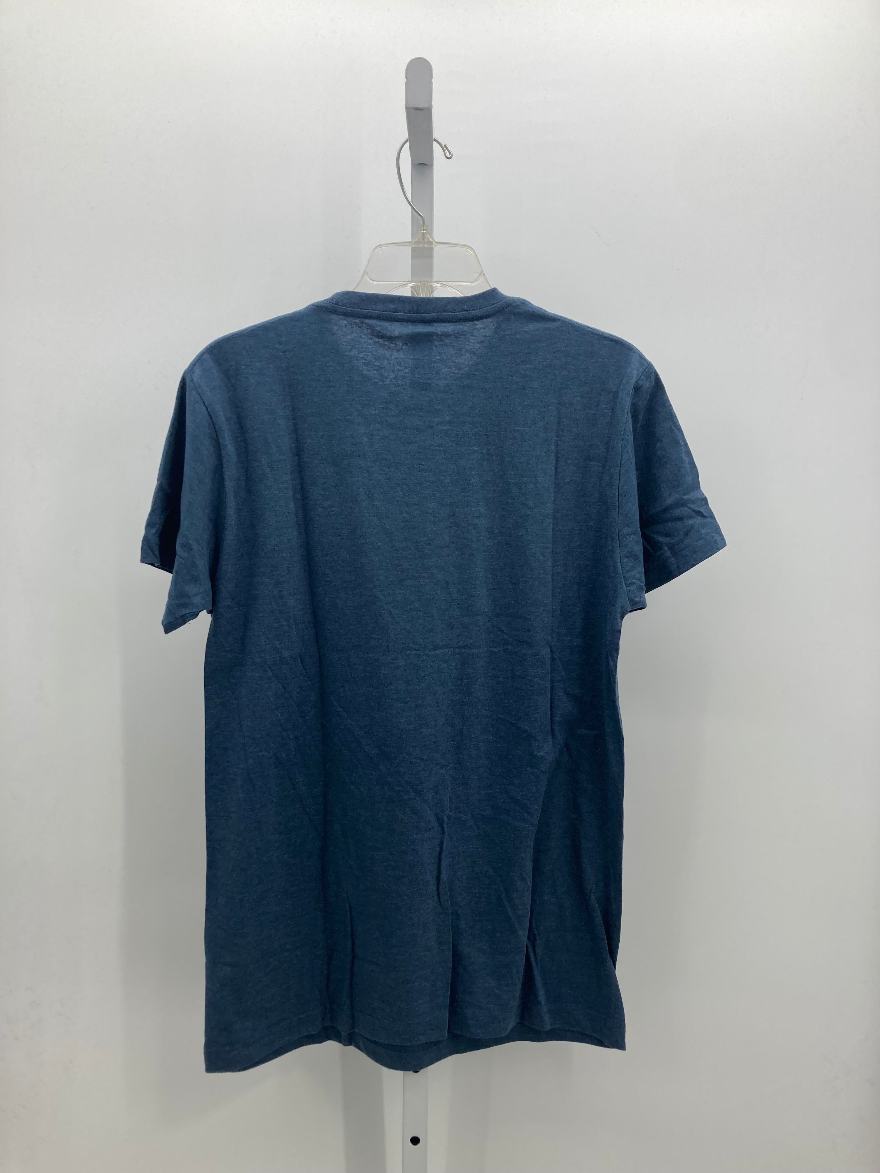 Size Medium Misses Short Sleeve Shirt