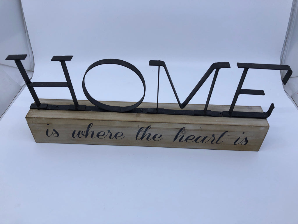 METAL HOME ON DISTRESSED BLOCK SIGN.