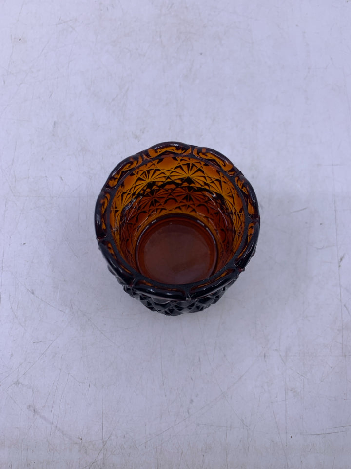 DARK BROWN TEXTURED GLASS TEA LIGHT HOLDER SCALLOP EDGE.