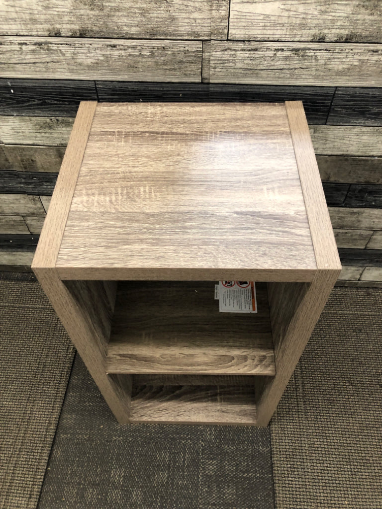 GREY WOOD 2 TIER BOOK SHELF.