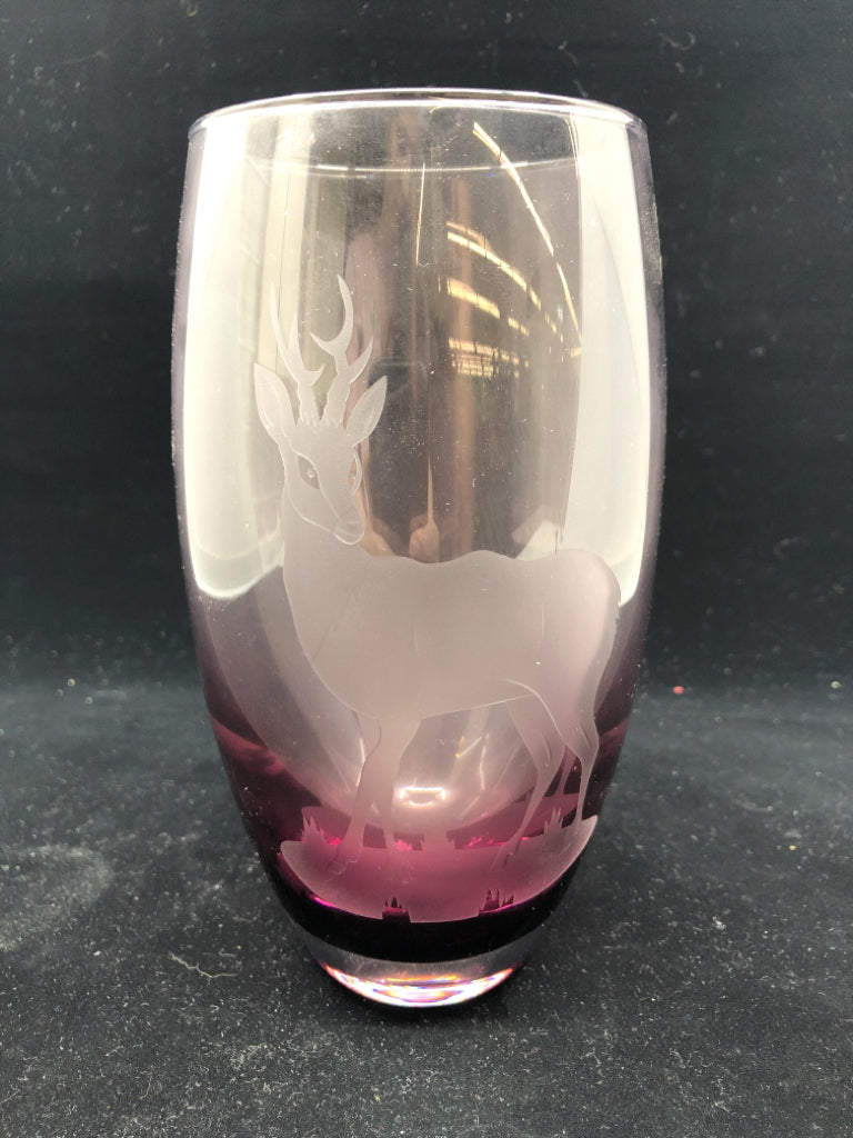 VTG PURPLE ETCHED DEER STAG VASE- CAITHNESS SCOTLAND.