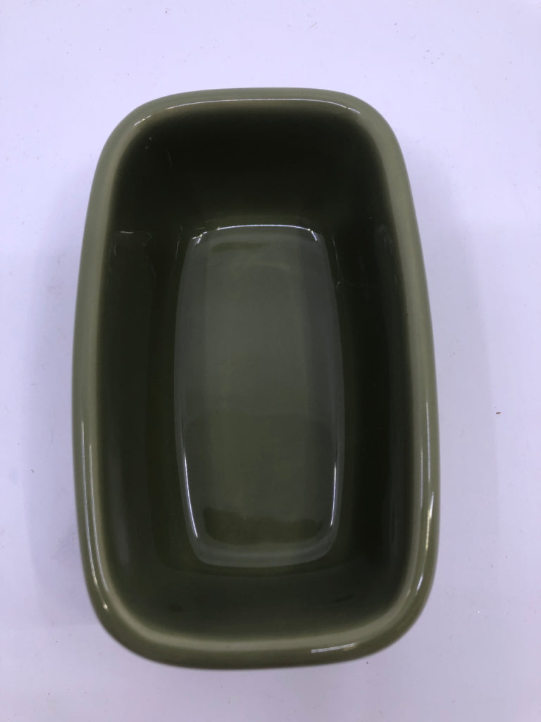 SQUARE GREEN DISH LONGABERGER.