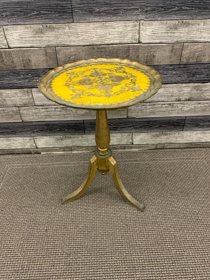 SMALL VTG YELLOW AND GOLD PLANT STAND -MADE IN ITALY.