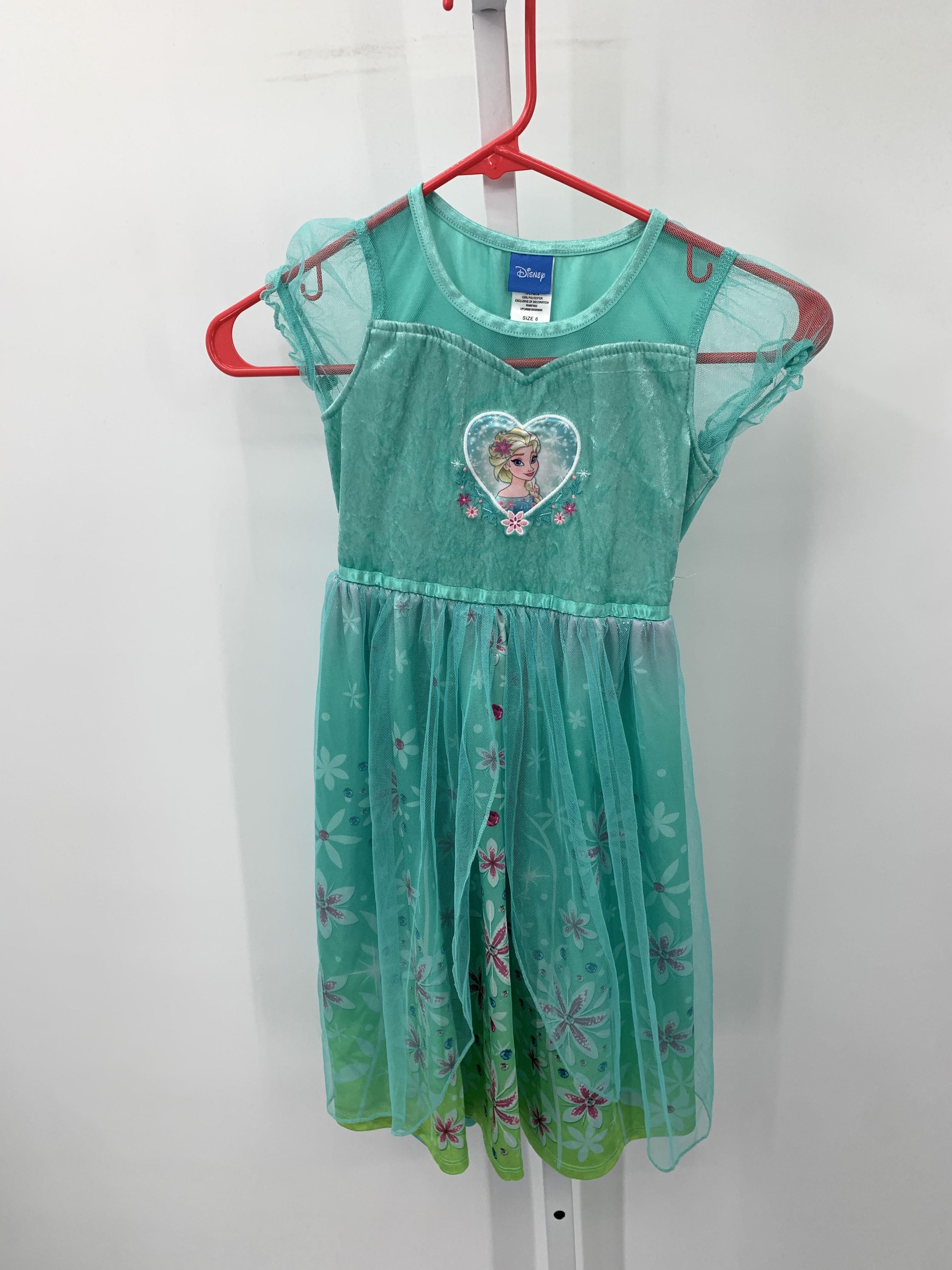 Disney Size 6 Girls Nightgown