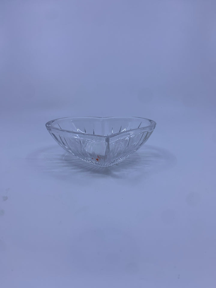 MIKASA GLASS HEART BOWL